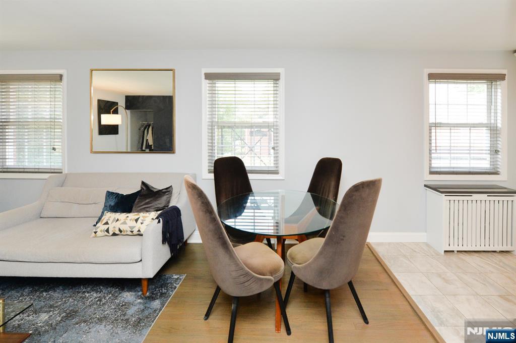 63 W Hudson Avenue C Property Photo 8