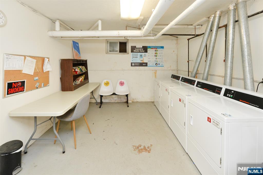 63 W Hudson Avenue C Property Photo 19