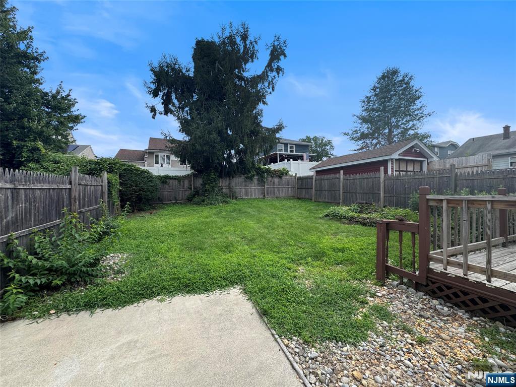 1113 Woolley Avenue Property Photo 3