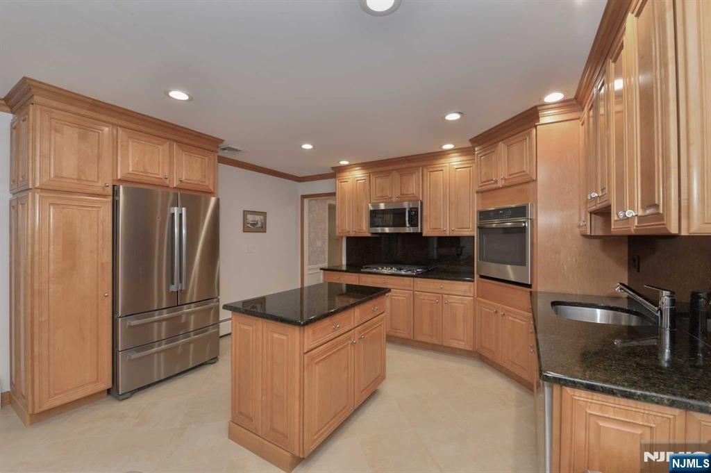 35 Old Chimney Road Property Photo 8
