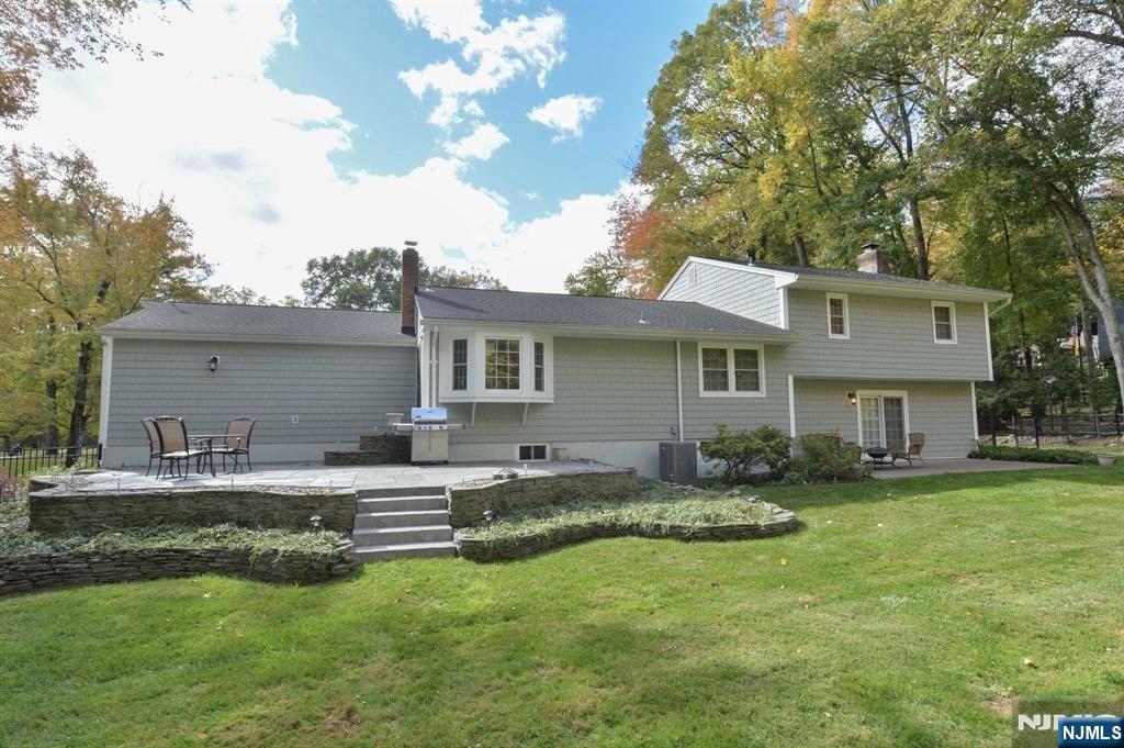 35 Old Chimney Road Property Photo 24