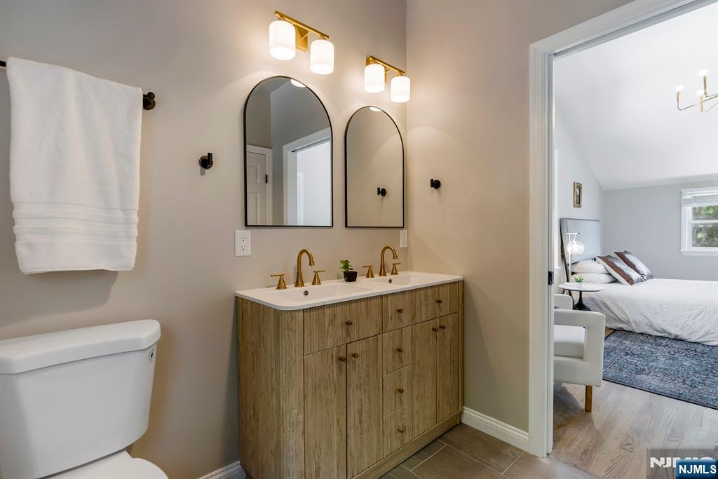 20 W Saddle River Road Property Photo 22