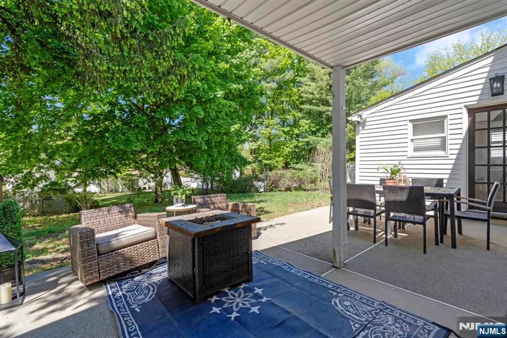 20 W Saddle River Road Property Photo 32