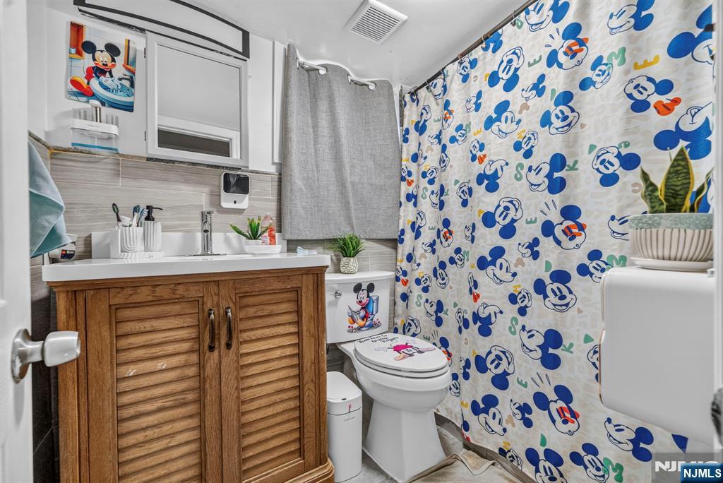 336 Trenton Avenue Property Photo 34