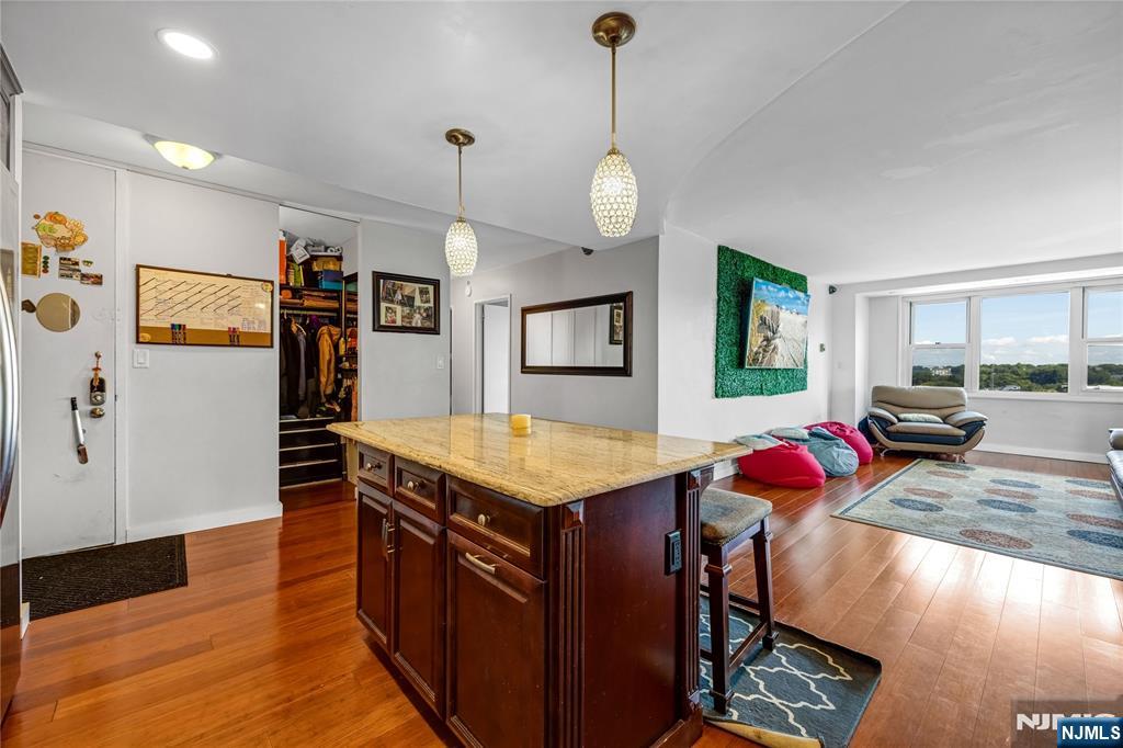 555 North Avenue 11e Property Photo 3