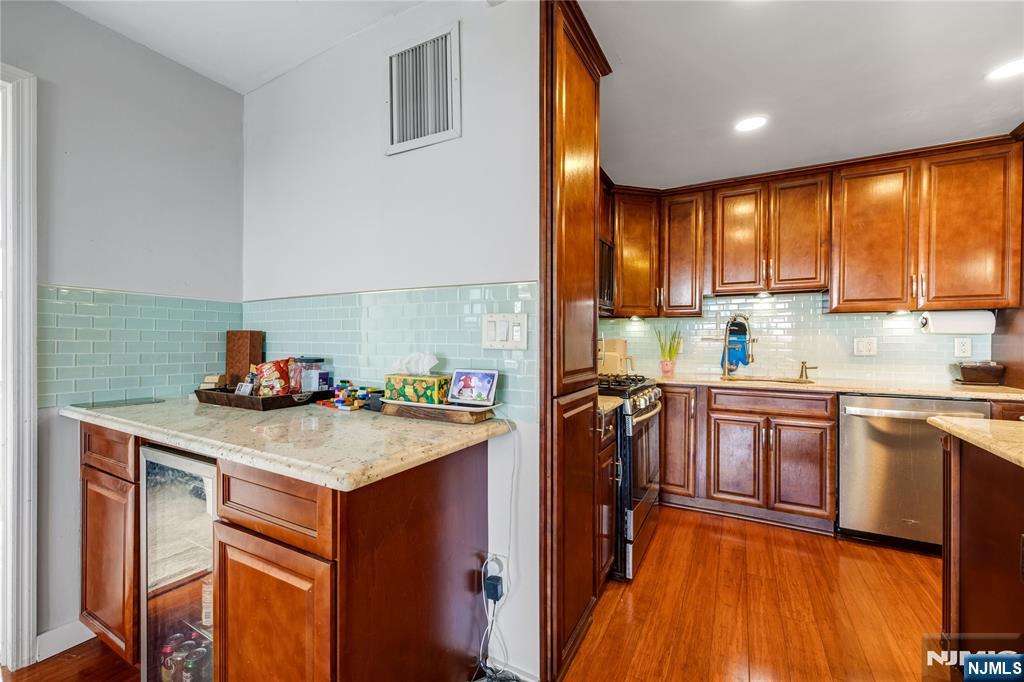 555 North Avenue 11e Property Photo 5