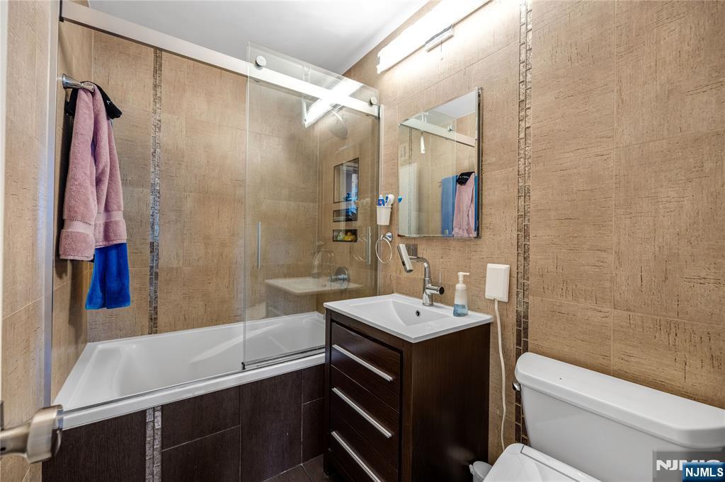 555 North Avenue 11e Property Photo 18