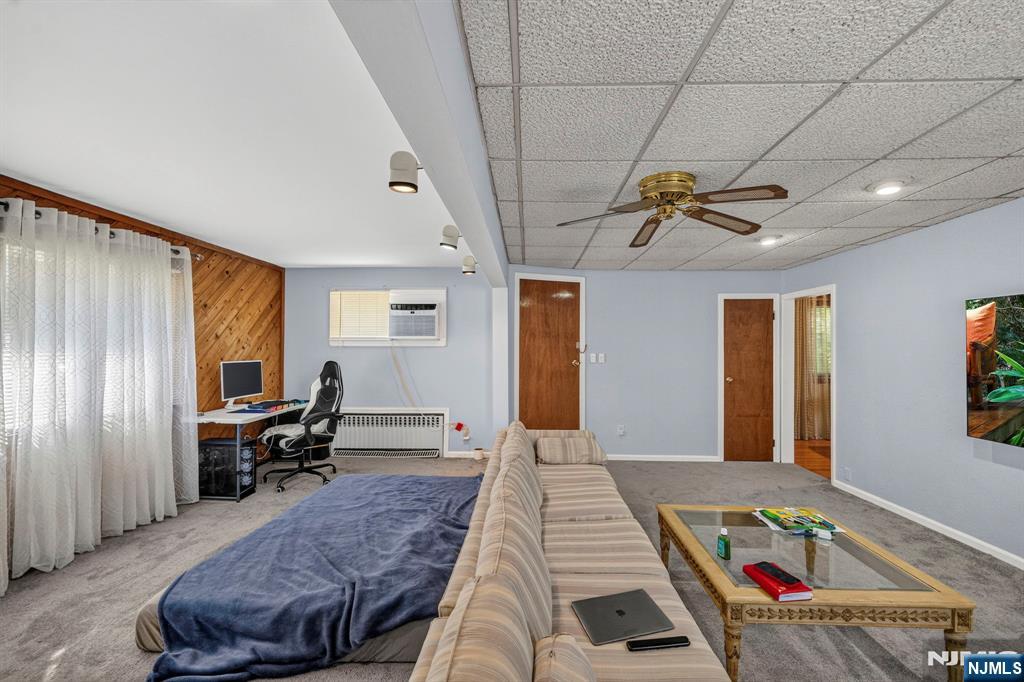 130 Rowland Avenue Property Photo 10