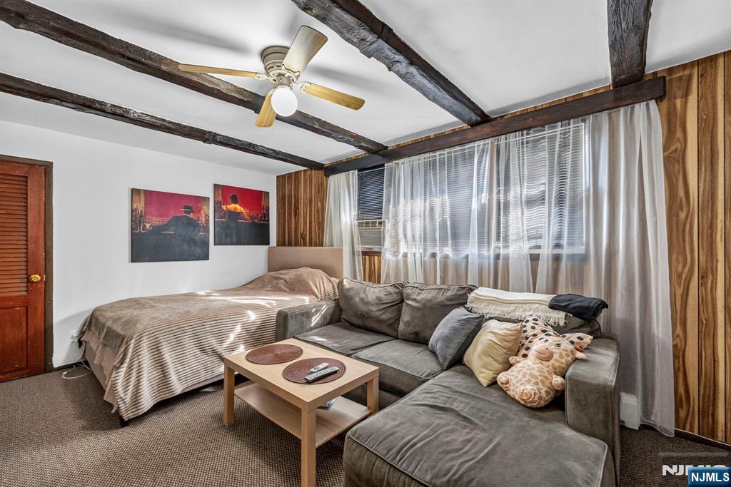 130 Rowland Avenue Property Photo 12