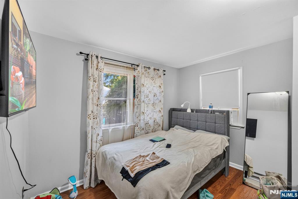 130 Rowland Avenue Property Photo 15