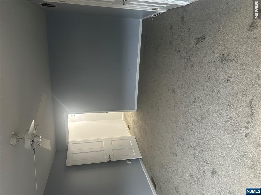 24 Falls Bridge Drive Property Photo 12