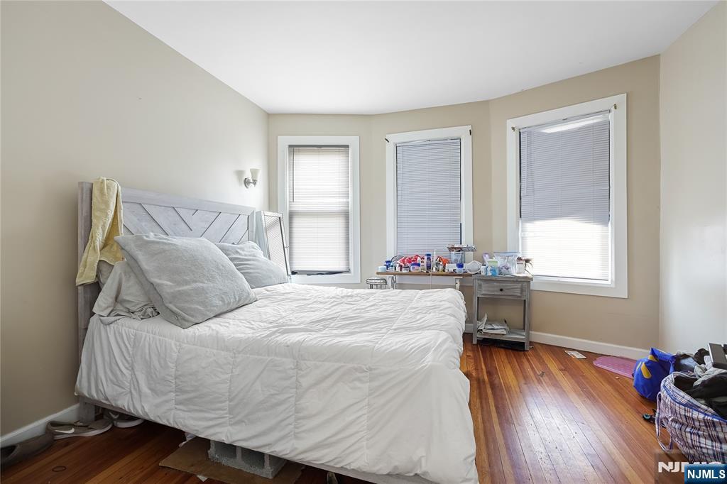 226 Lawrence Street Property Photo 7
