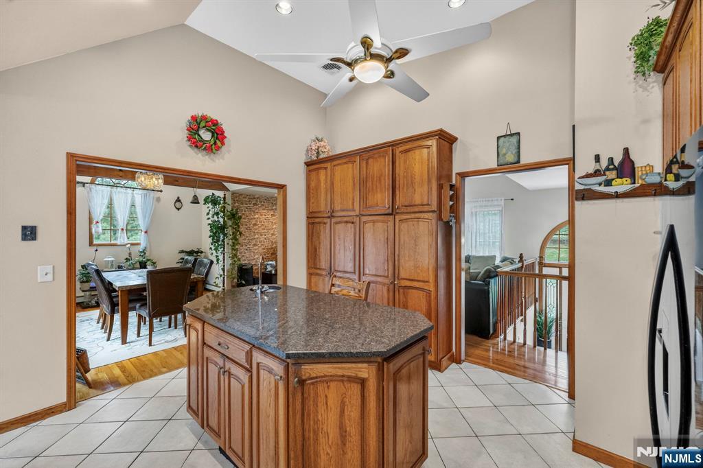 251 Mountain Road Property Photo 15