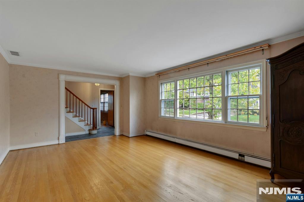 121 Christie Street Property Photo 5