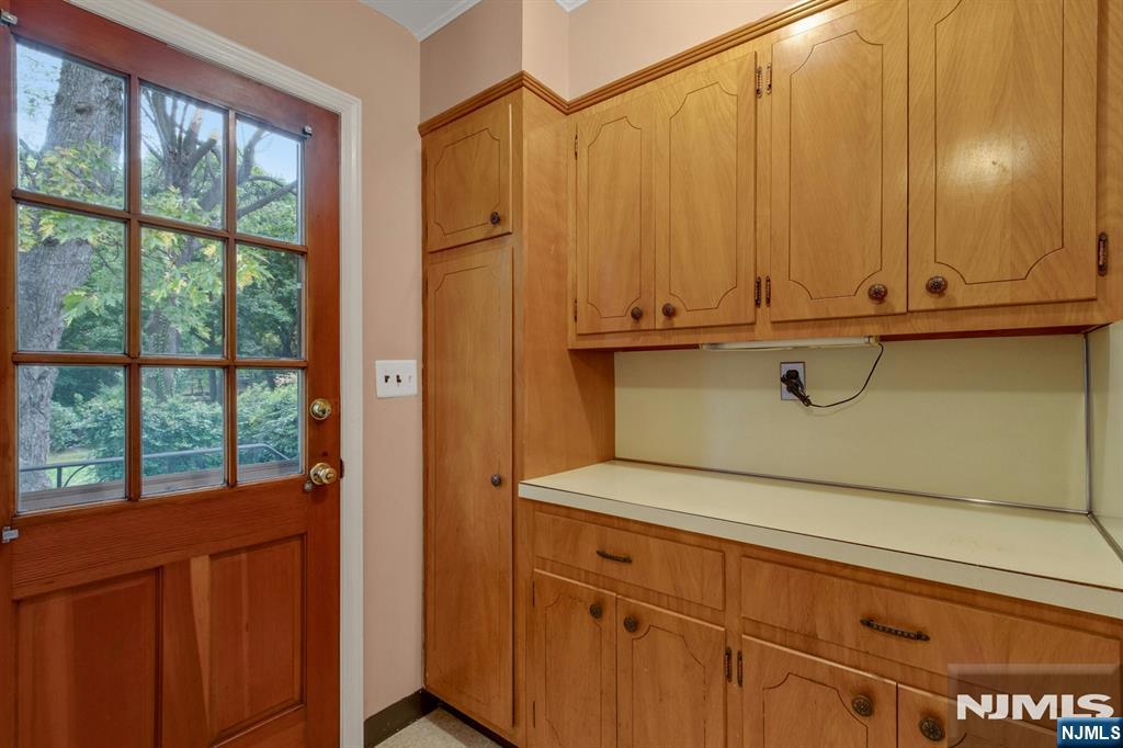 121 Christie Street Property Photo 16