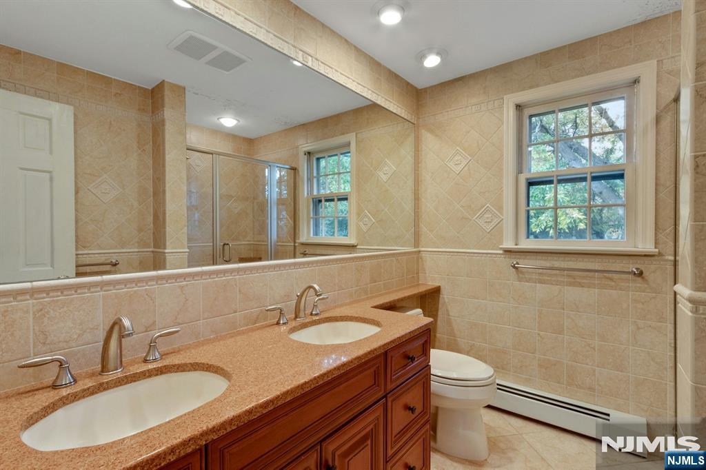 121 Christie Street Property Photo 19