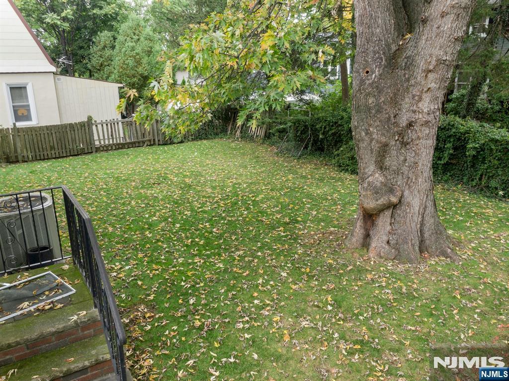 121 Christie Street Property Photo 26