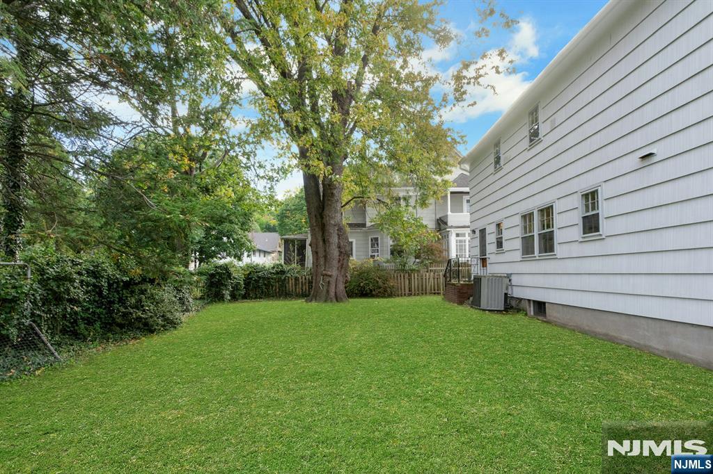 121 Christie Street Property Photo 27