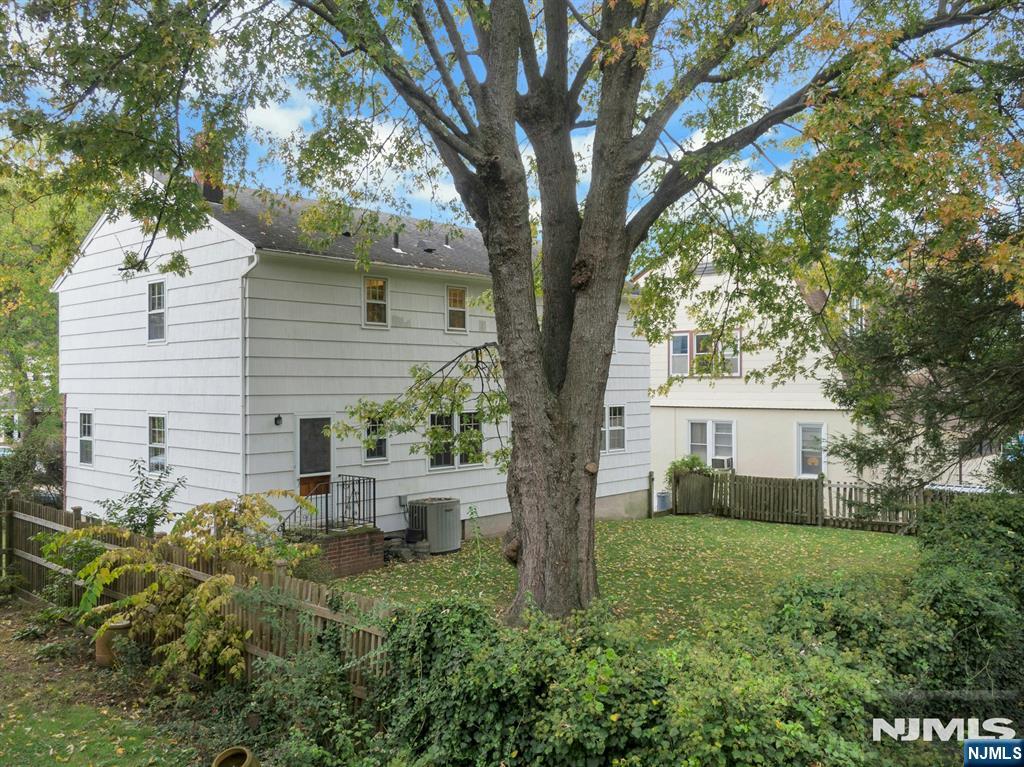 121 Christie Street Property Photo 29
