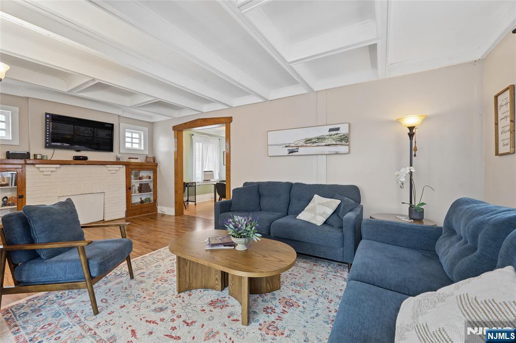 32 Barrington Avenue Property Photo 17