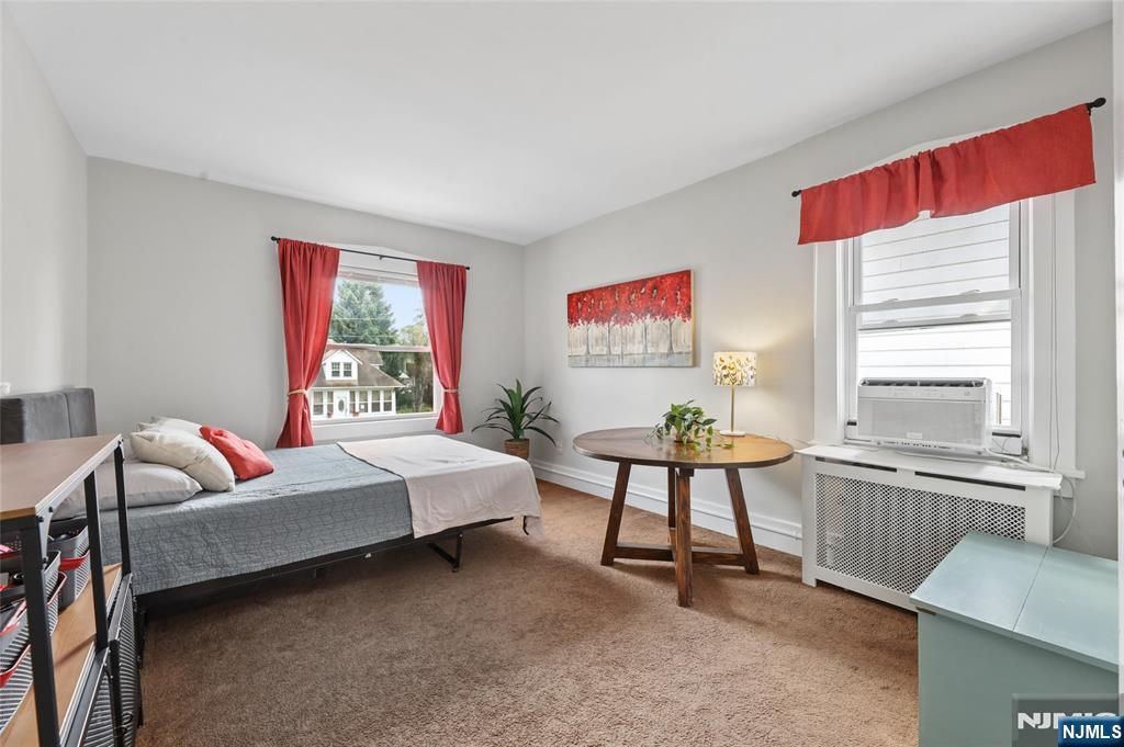 32 Barrington Avenue Property Photo 33