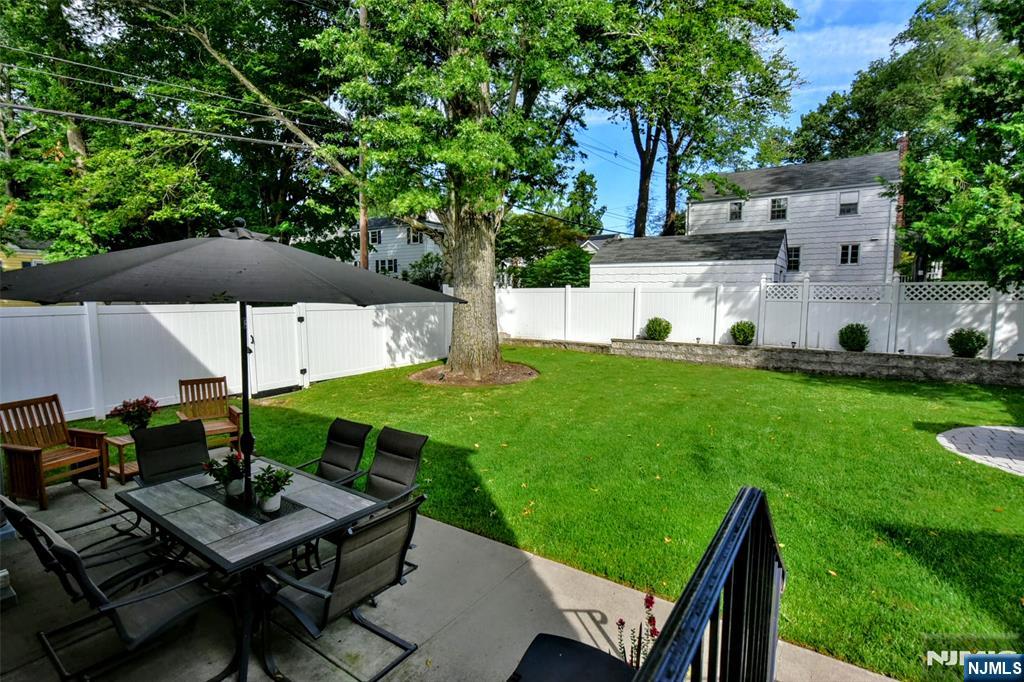 113 Grove Street Property Photo 36