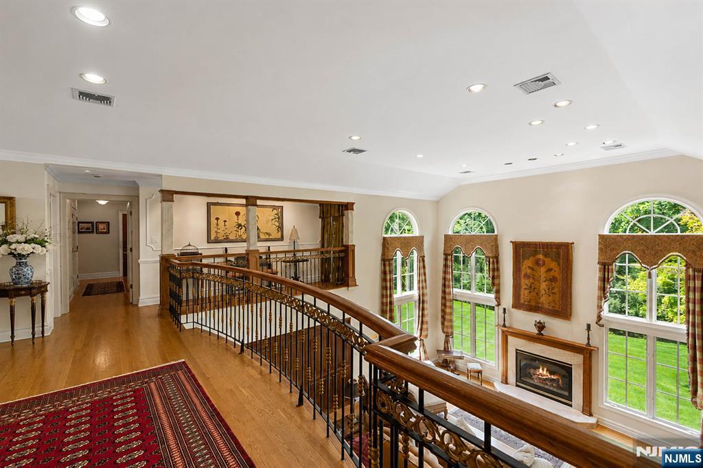 38 Bridle Way Property Photo 42