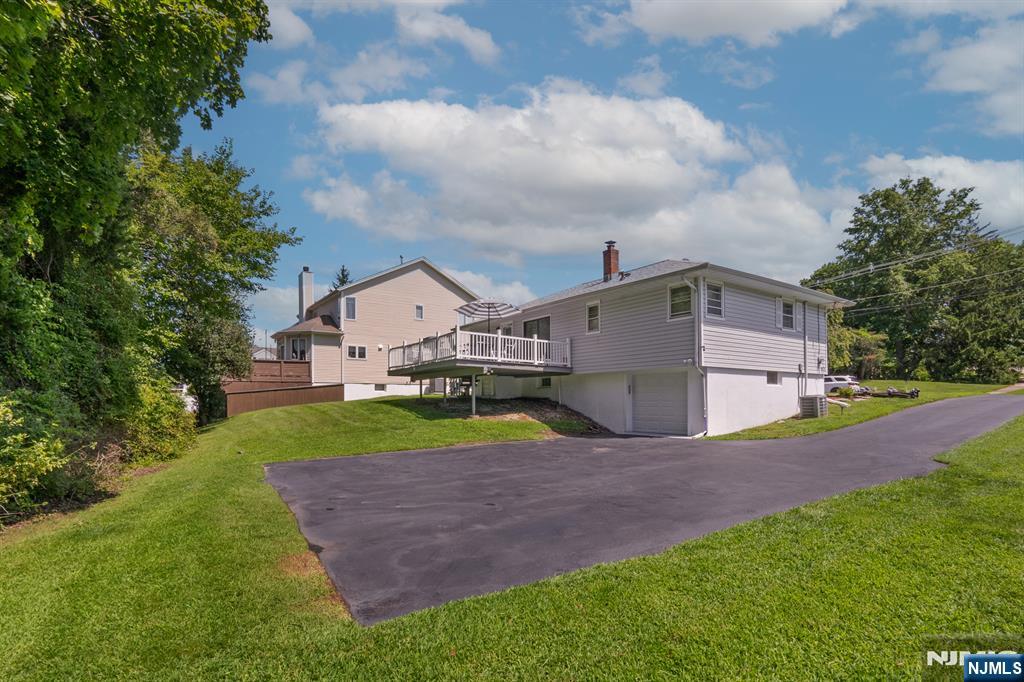 74 Farmingdale Road Property Photo 25