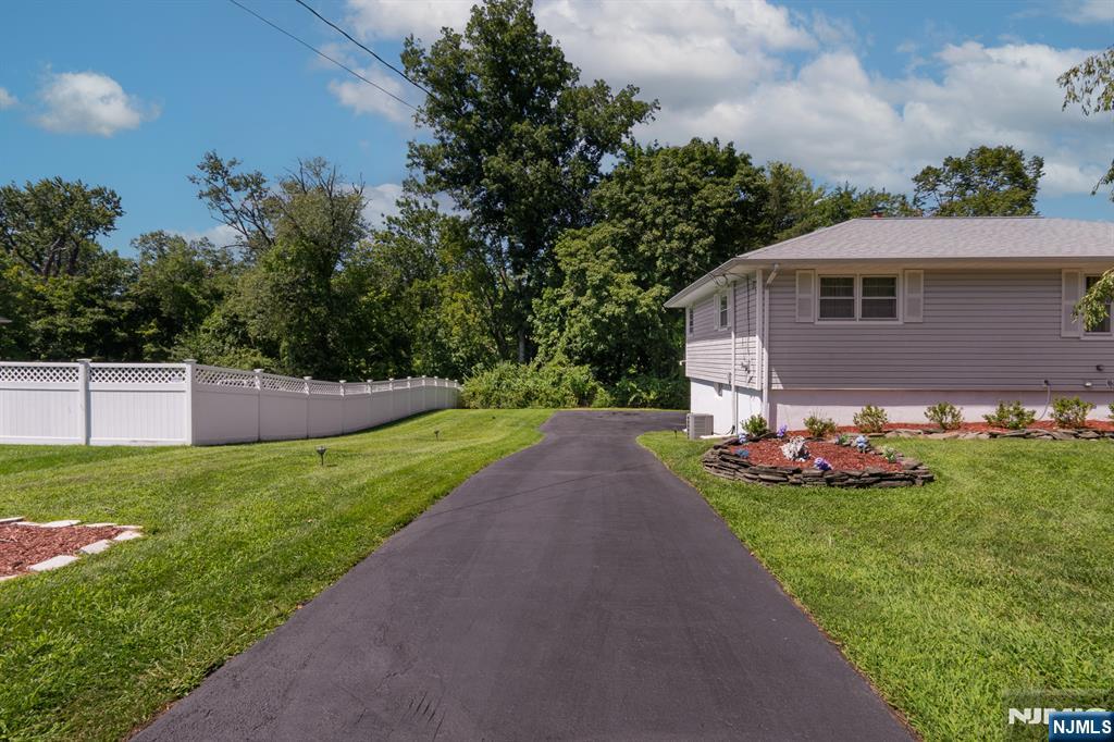 74 Farmingdale Road Property Photo 30