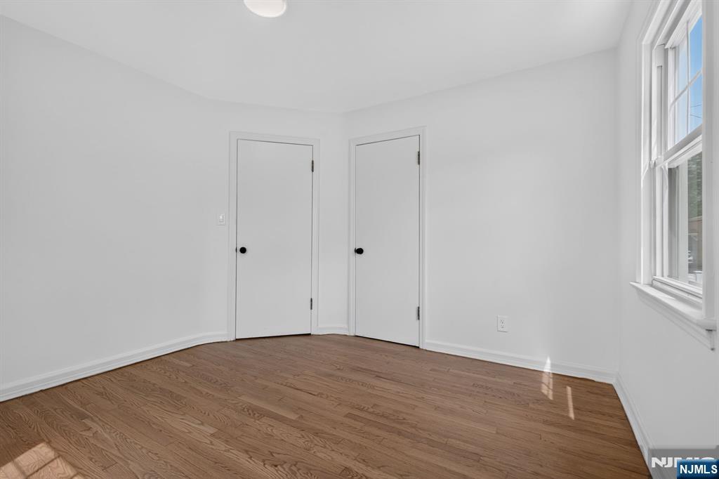 470 Grace Avenue Property Photo 24