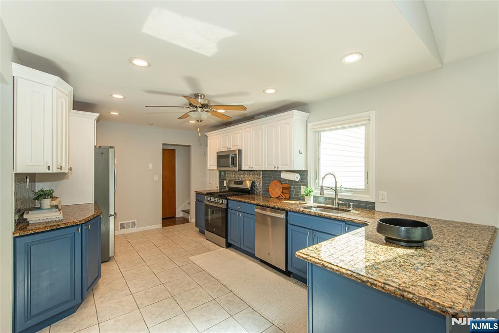 8 Judith Place Property Photo 22