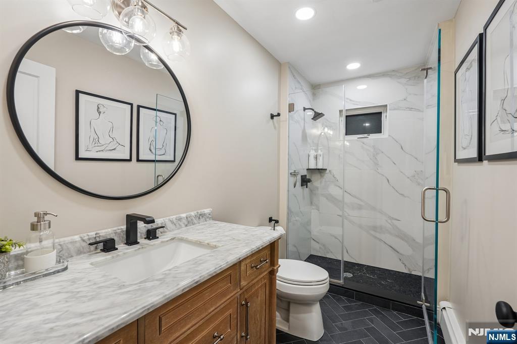 662 Juniper Place Property Photo 23