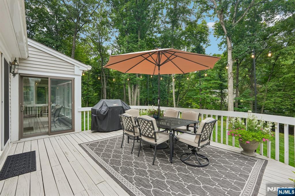 662 Juniper Place Property Photo 30