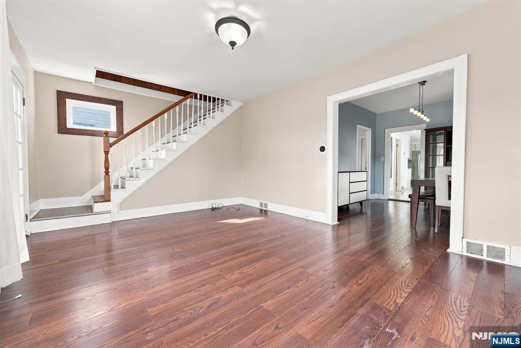 114 Melrose Avenue Property Photo 4