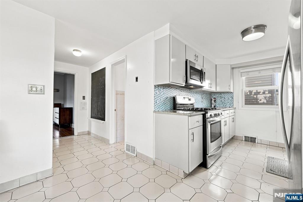 114 Melrose Avenue Property Photo 14