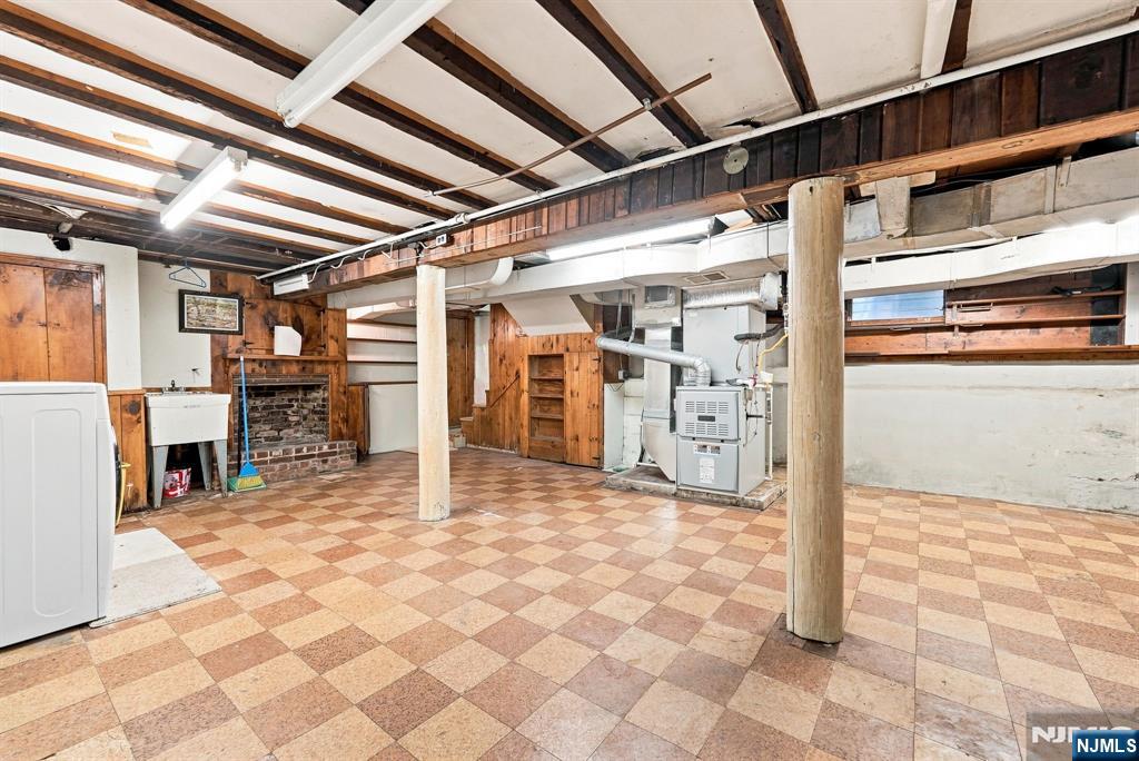 114 Melrose Avenue Property Photo 32