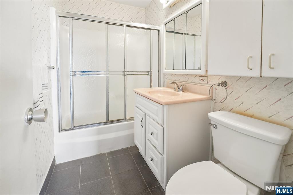 555 North Avenue 8n Property Photo 14