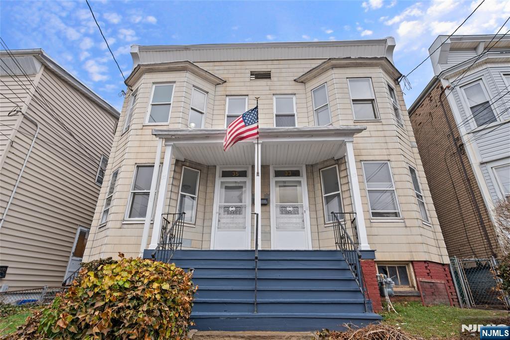 33-35 Delaware Street Property Photo 1