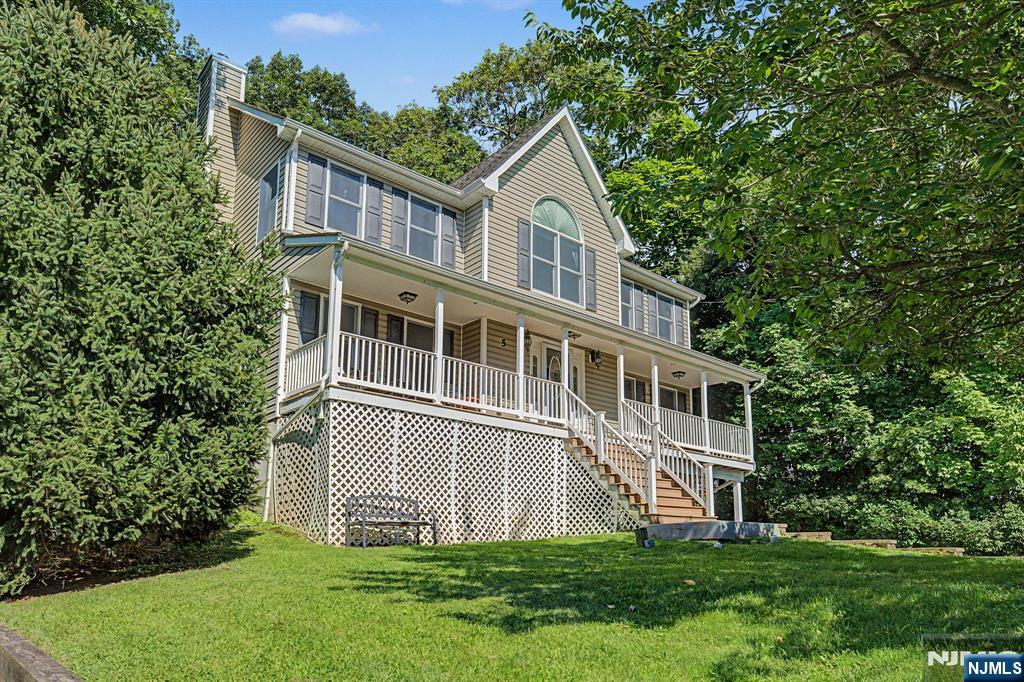 5 Valhalla Way Property Photo 1