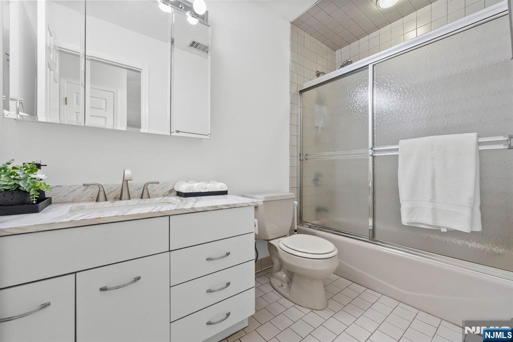 239 Westervelt Lane Property Photo 35
