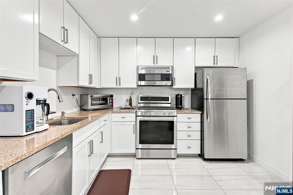 3 Regency Circle Property Photo 8