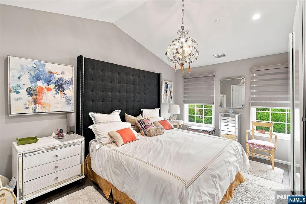 3 Regency Circle Property Photo 12
