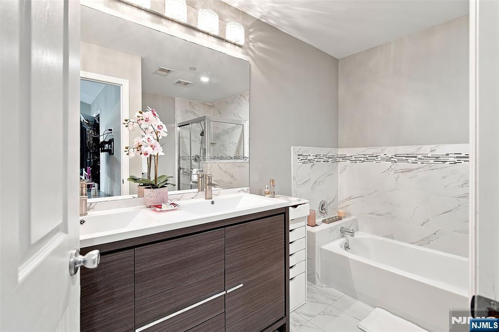 3 Regency Circle Property Photo 13