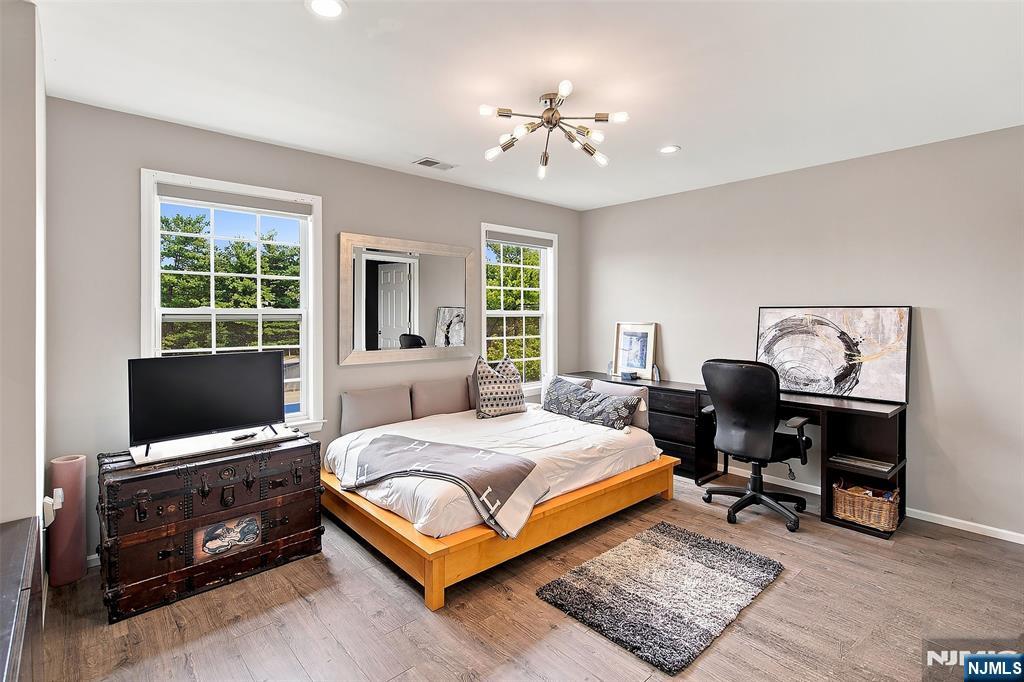 3 Regency Circle Property Photo 15