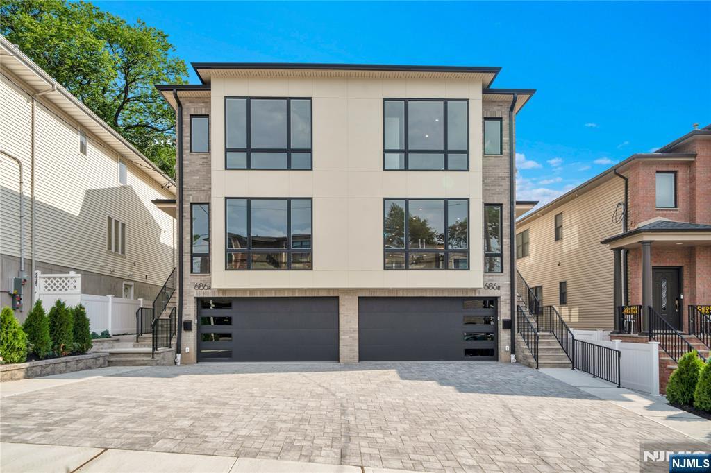 686 Probst Avenue A Property Photo 2