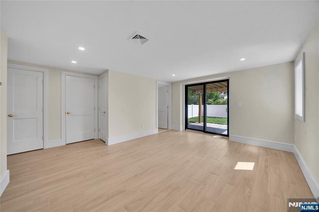 686 Probst Avenue A Property Photo 23
