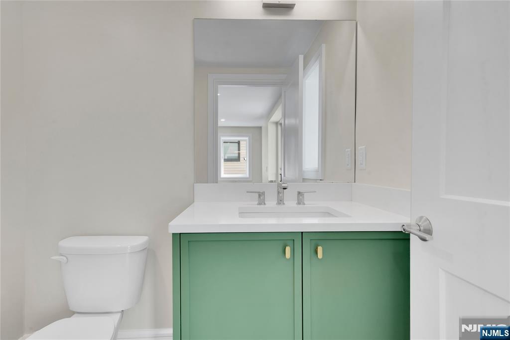 686 Probst Avenue A Property Photo 25