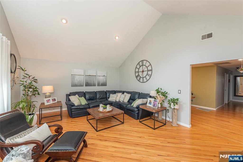 223 Division Avenue Property Photo 8