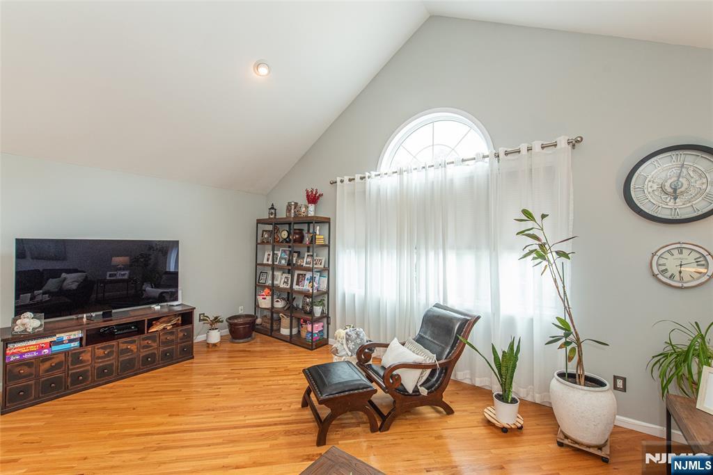 223 Division Avenue Property Photo 9