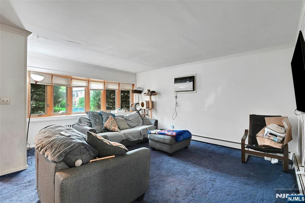 44 12th Property Photo 8
